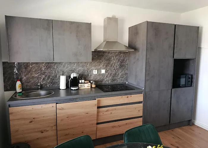 B&D Apartment